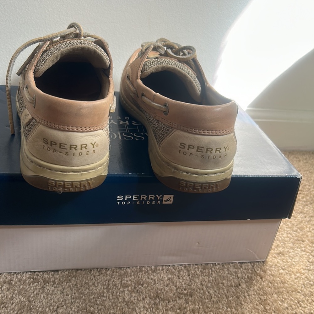 Sperry Topsider - Picture 3 of 6